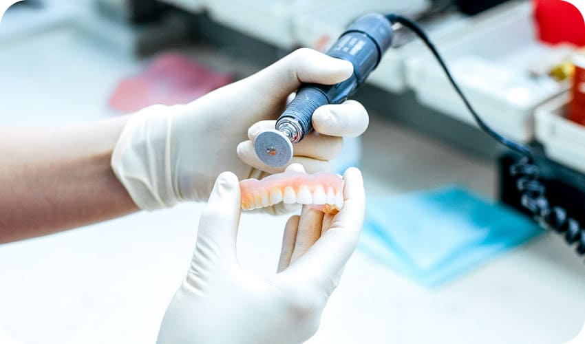 メンテナンス中の様子