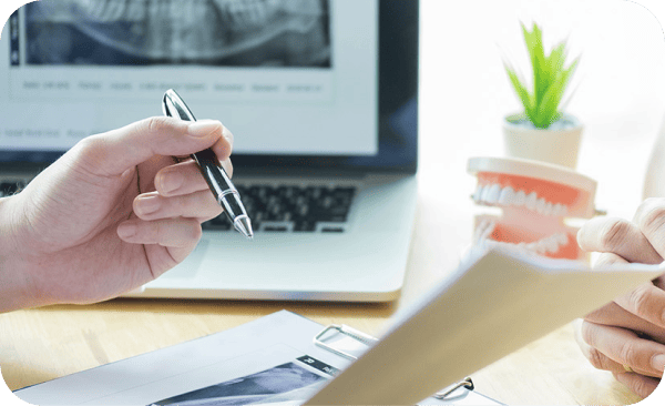 メモをしている様子