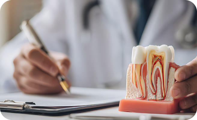 メモしている様子